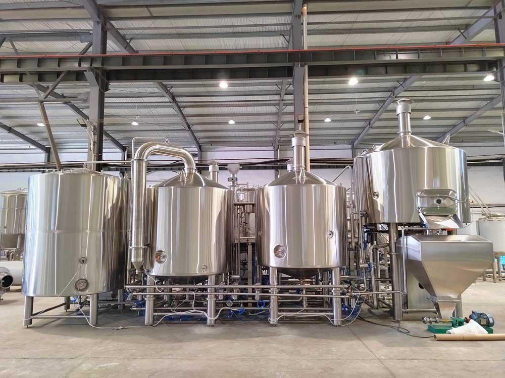<b>25 HL Stainless steel brewhouse</b>